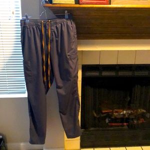 Carhartt scrubs Mediums